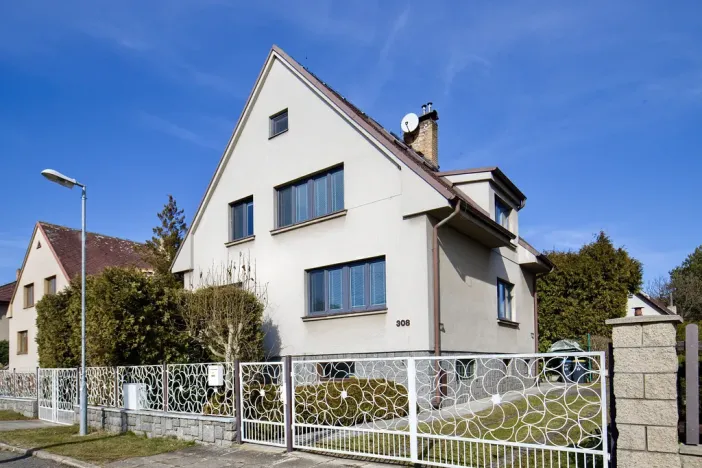 Prodej rodinného domu, Divišov, Zahradní, 150 m2