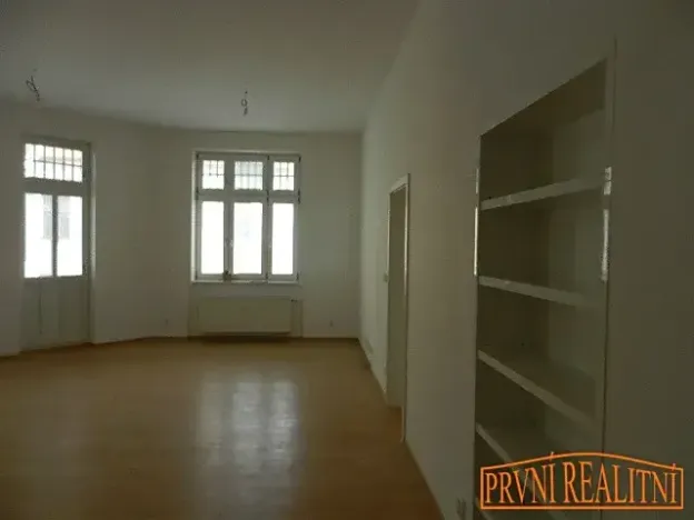 Pronájem kanceláře, Uherský Brod, Kaunicova, 82 m2