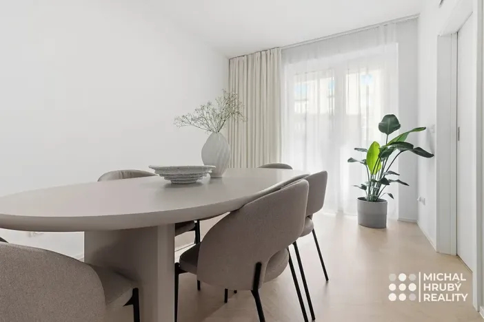 Prodej bytu 3+kk, Ostrava, Výstavní, 71 m2