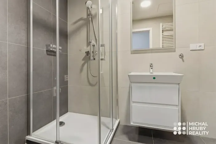 Prodej bytu 1+kk, Ostrava, Výstavní, 27 m2