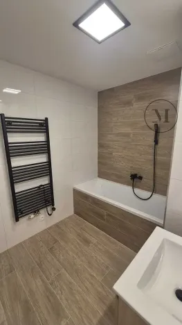Pronájem bytu 2+kk, České Budějovice, Branišovská, 57 m2