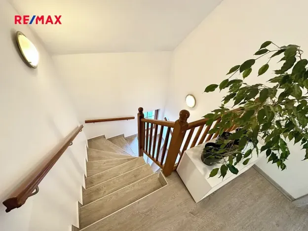 Prodej rodinného domu, Dolní Rychnov, U Hřiště, 200 m2