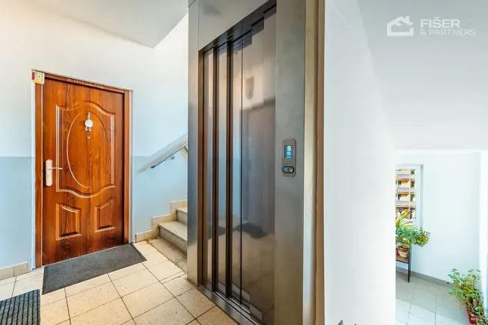 Prodej bytu 4+1, Rožnov pod Radhoštěm, Kulturní, 80 m2