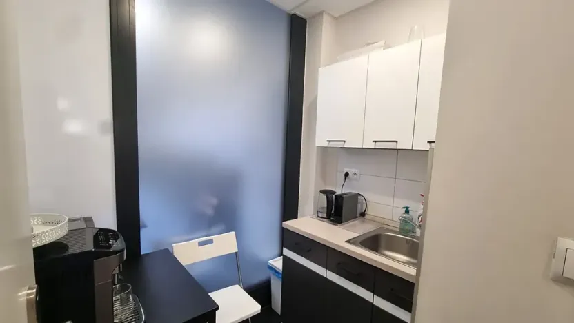 Pronájem obchodního prostoru, Praha, 165 m2