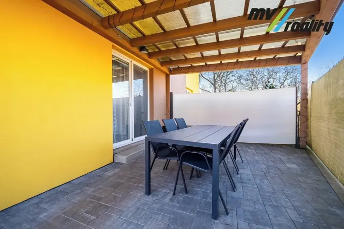 Prodej bytu 3+kk, Chotětov, 71 m2