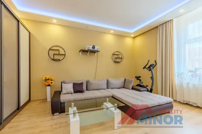 Prodej bytu 3+1, Slaný, Ouvalova, 94 m2