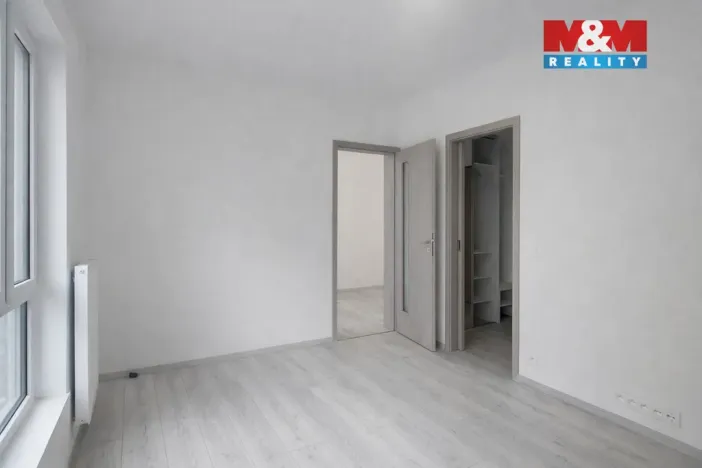 Pronájem bytu 2+kk, České Budějovice - České Budějovice 3, Hálkova, 38 m2