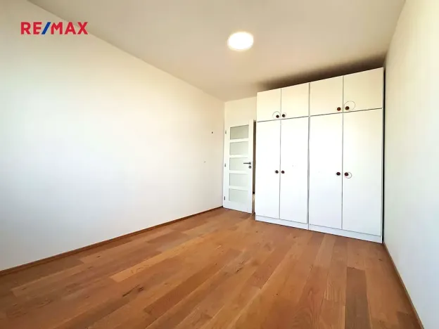 Pronájem bytu 4+kk, Praha - Písnice, Na okruhu, 79 m2