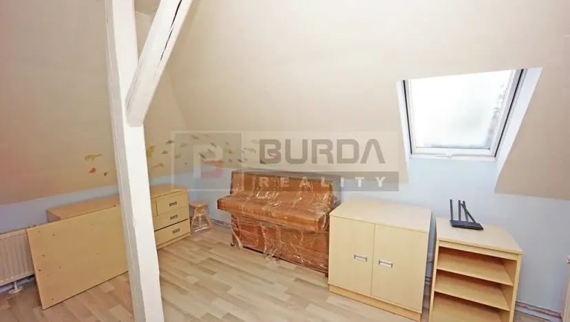 Pronájem rodinného domu, Neratovice, 246 m2