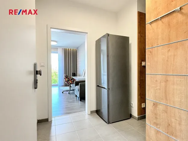 Pronájem bytu 1+kk, Plzeň, V Zahrádkách, 39 m2