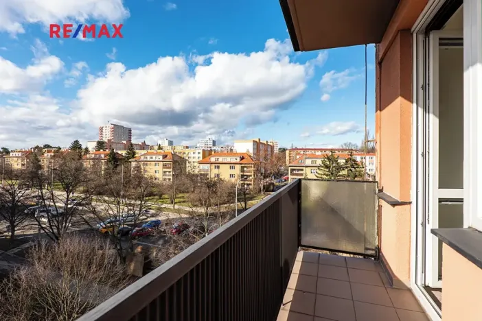 Prodej bytu 3+1, Praha - Malešice, Počernická, 72 m2