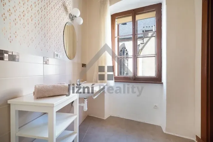 Prodej rodinného domu, Rožmberk nad Vltavou, 198 m2