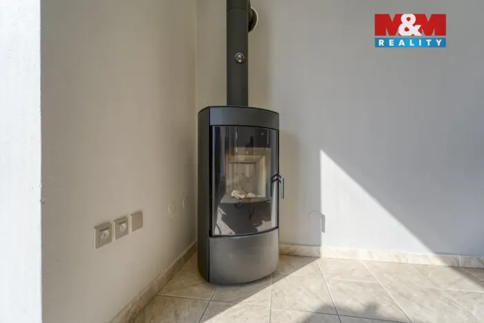 Pronájem obchodního prostoru, Klatovy - Klatovy II, Koldinova, 64 m2