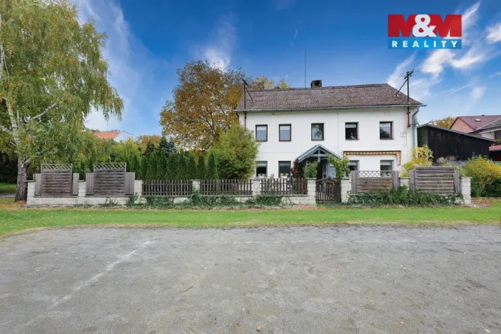 Prodej rodinného domu, Bouzov - Obectov, 200 m2