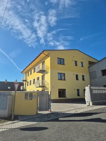 Pronájem bytu 3+kk, Stochov, Osvobození, 73 m2
