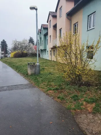 Dražba pozemku, Praha, 243 m2