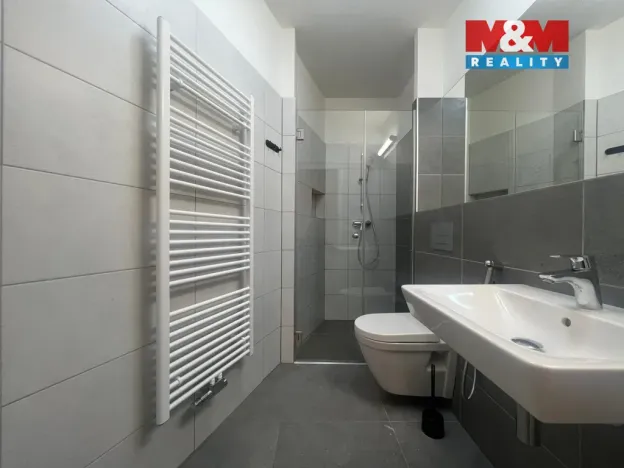 Pronájem bytu 2+kk, Kolín, Zengrova, 45 m2