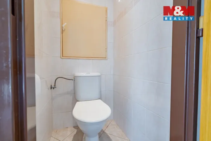 Prodej bytu 4+1, Trhové Sviny, Budovatelská, 82 m2