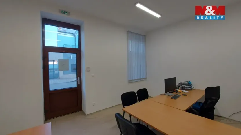 Pronájem obchodního prostoru, Humpolec, Nerudova, 68 m2