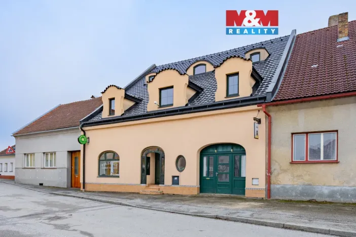 Pronájem restaurace, Kunžak, náměstí Komenského, 91 m2