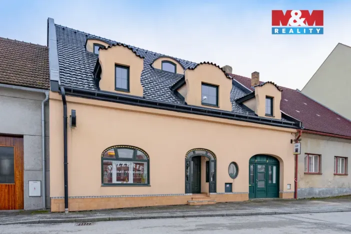 Pronájem restaurace, Kunžak, náměstí Komenského, 91 m2