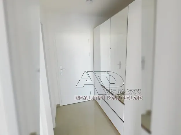 Pronájem bytu 1+kk, České Budějovice, Na Zlaté stoce, 31 m2