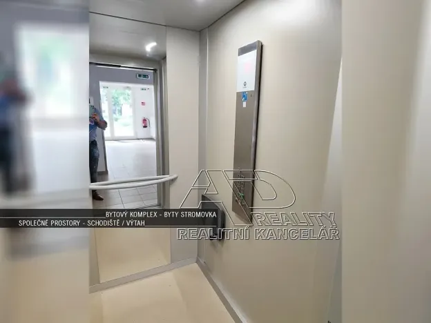 Pronájem bytu 1+kk, České Budějovice, Na Zlaté stoce, 31 m2