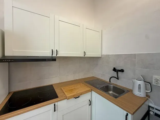 Pronájem bytu 2+kk, Pula, Chorvatsko, 30 m2