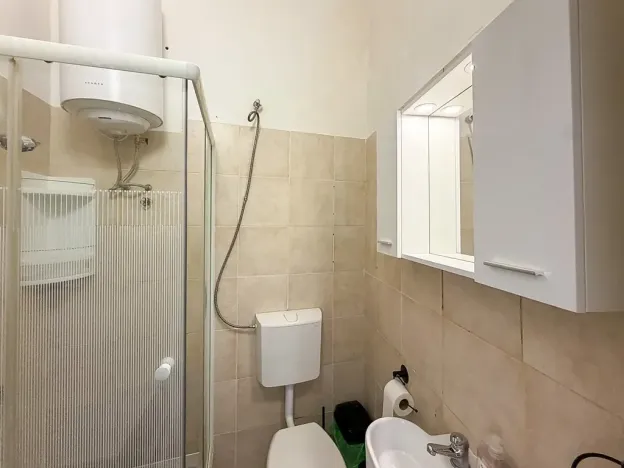 Pronájem bytu 2+kk, Pula, Chorvatsko, 30 m2