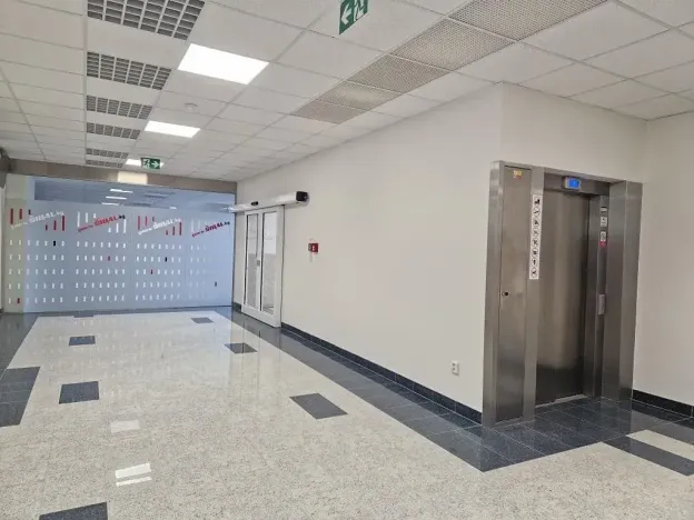 Pronájem ordinace, Šlapanice, Nádražní, 125 m2