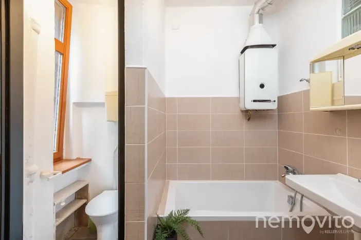 Prodej bytu 2+1, Praha - Holešovice, Bubenská, 69 m2