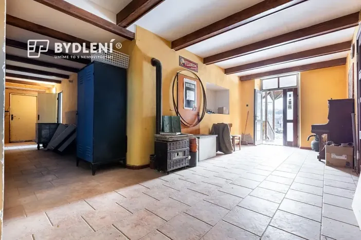 Prodej výrobních prostor, Malé Březno, 670 m2