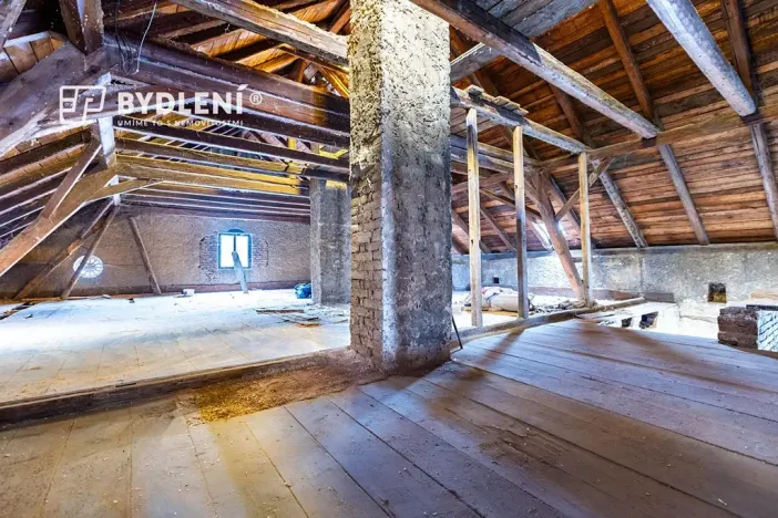 Prodej výrobních prostor, Malé Březno, 670 m2