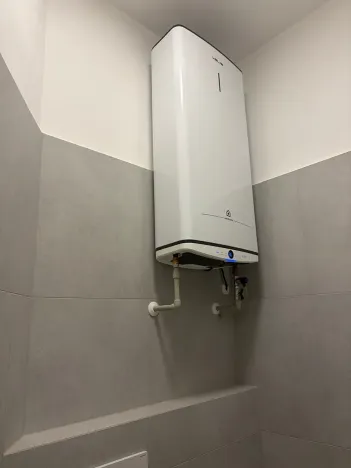 Pronájem obchodního prostoru, Praha, U plynárny, 48 m2