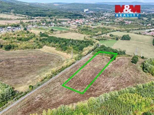 Prodej louky, Spořice, 17656 m2