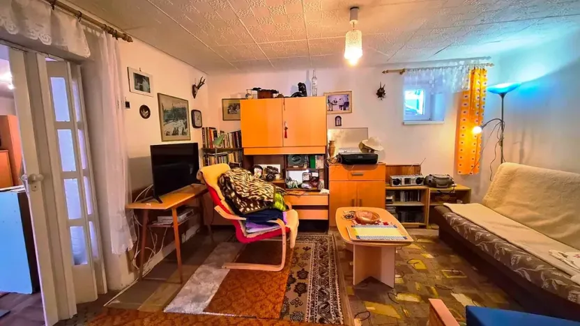 Prodej rodinného domu, Větrušice, Chaloupky, 50 m2