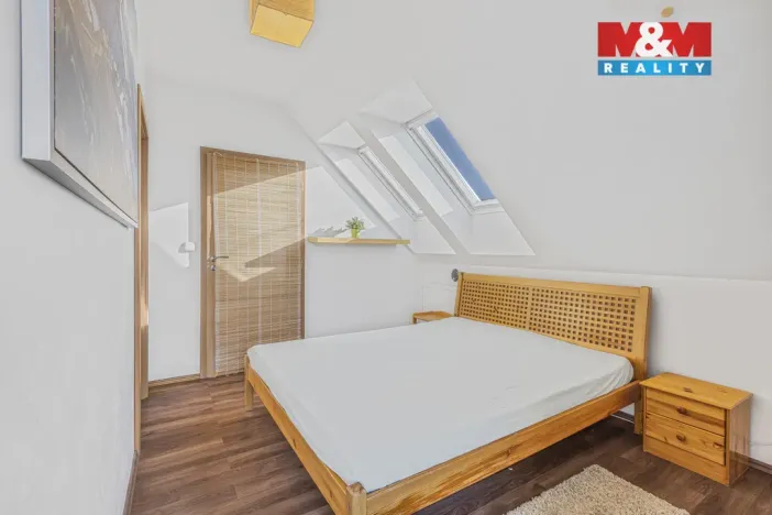 Prodej bytu 3+kk, Mukařov - Srbín, Šípková, 72 m2