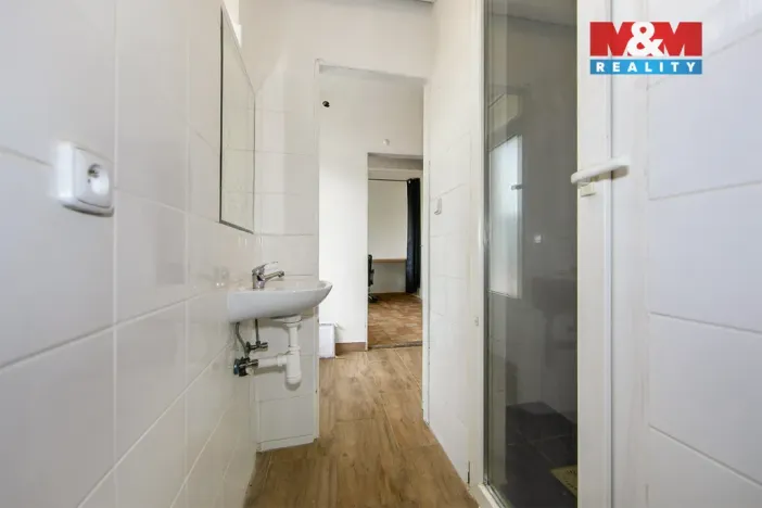 Pronájem obchodního prostoru, Praha - Zbraslav, 86 m2