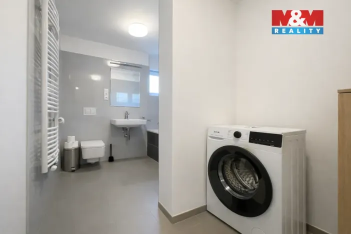 Pronájem bytu 2+kk, Praha - Hloubětín, Lehovecká, 57 m2