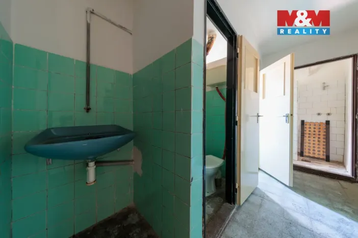 Prodej obchodního prostoru, Abertamy, Bož. Němcové, 800 m2