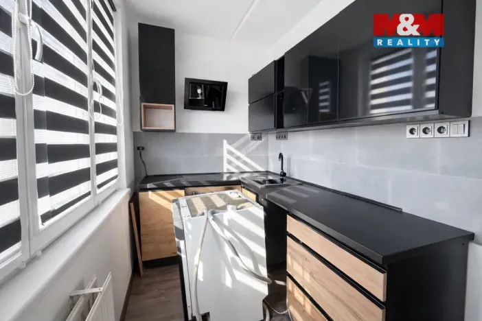 Pronájem bytu 2+1, Louny, Kosmonautů, 62 m2