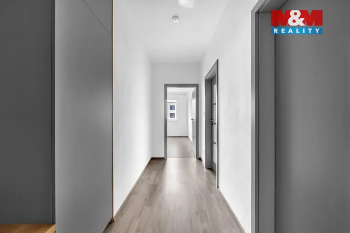 Pronájem bytu 2+kk, Pardubice - Pardubičky, Nová Tesla, 46 m2