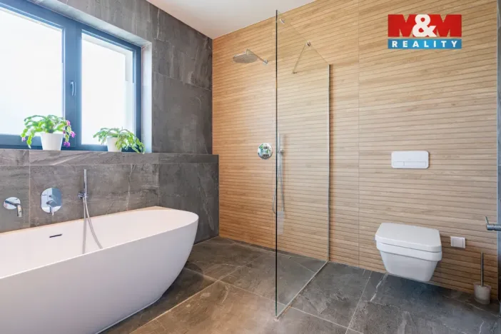 Prodej rodinného domu, Předboj, K Parku, 297 m2