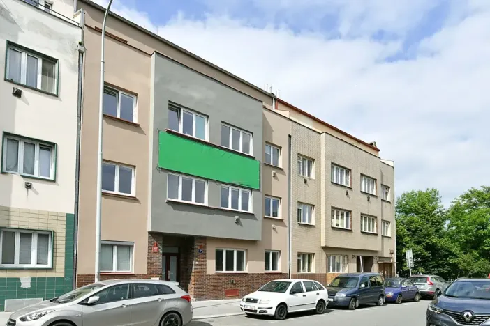 Pronájem bytu 1+kk, Praha - Michle, Hanusova, 28 m2