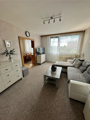 Prodej bytu 3+1, Pardubice - Polabiny, kpt. Bartoše, 78 m2