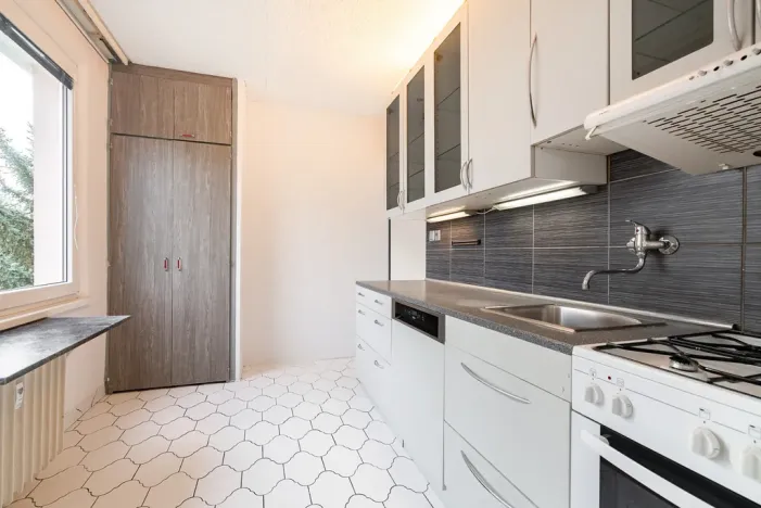 Pronájem bytu 3+1, Hradec Králové - Pouchov, K Sokolovně, 68 m2