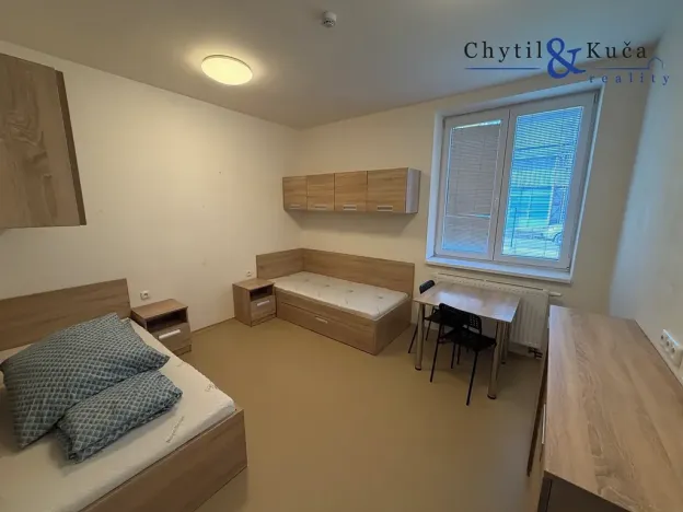 Prodej ubytování, Otrokovice, Objízdná, 3641 m2