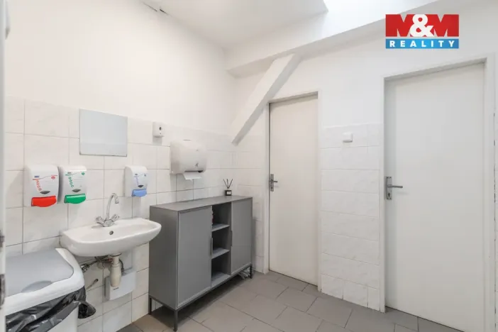 Prodej kanceláře, Ostrava - Kunčičky, Škrobálkova, 455 m2