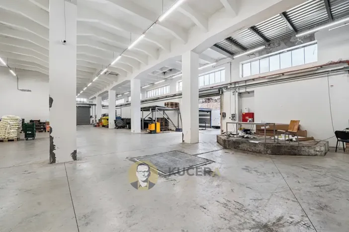 Prodej výrobních prostor, Kostelec nad Labem, Neratovická, 3457 m2