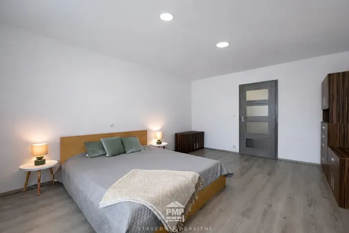 Pronájem bytu 3+kk, Střelice, Ant. Smutného, 77 m2